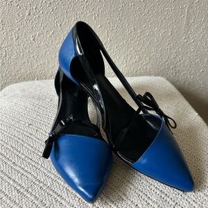 Vero Cuoio Blue and Black Heels